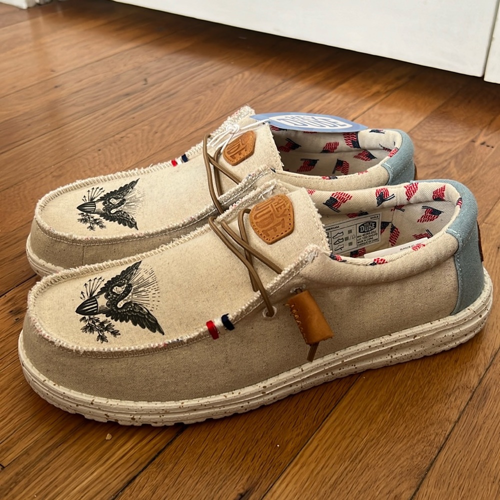 Hey Dude Wally Americana